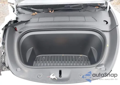 2023 Tesla Model Y Awd/Long Range Dual Motor All-Wheel Drive from USA, damaged, VIN 7SAYGAEE0PF785563